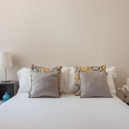 Italian Experience-Lungarno Suite Apartment Флоренция Экстерьер фото