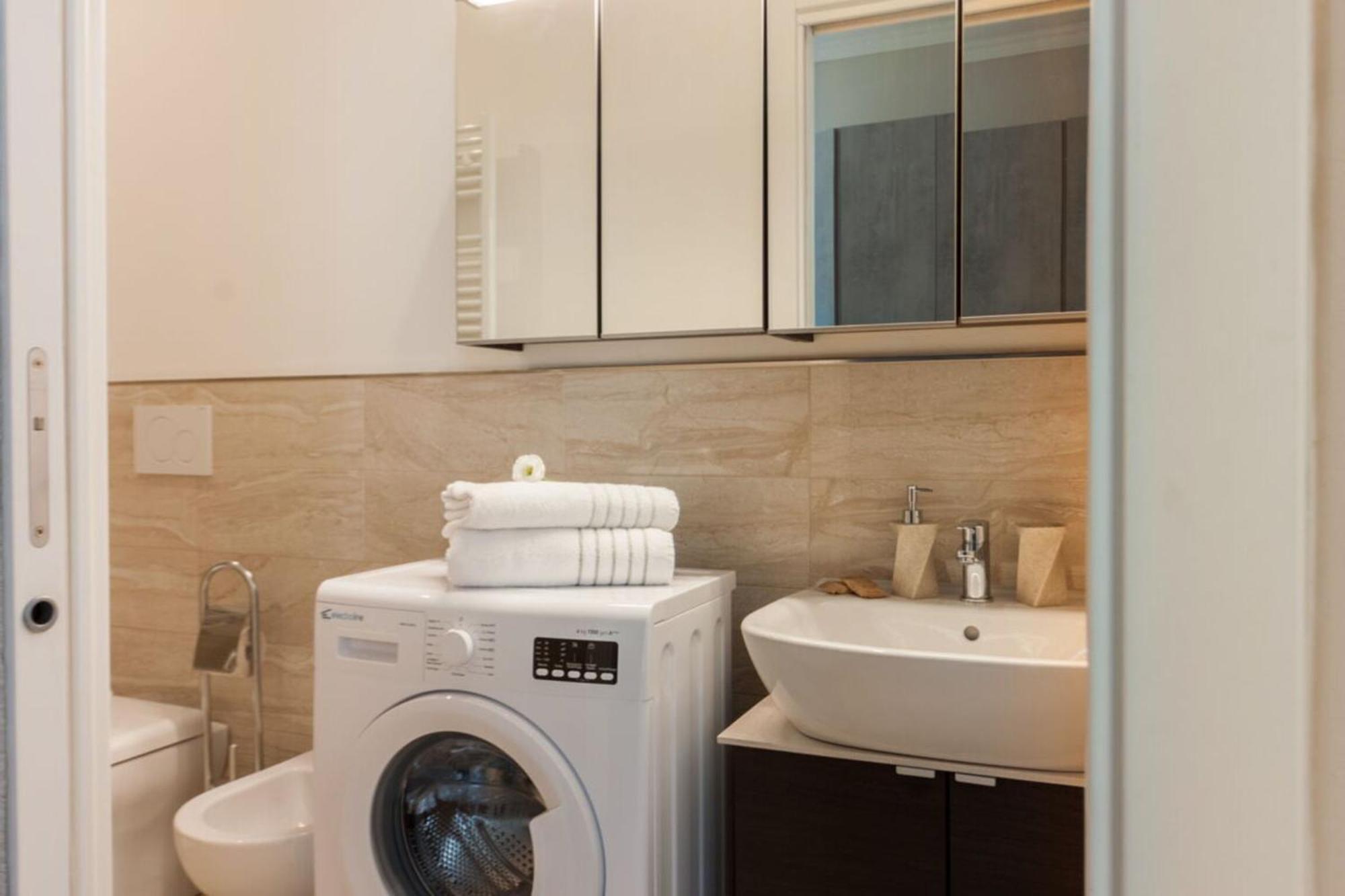 Italian Experience-Lungarno Suite Apartment Флоренция Экстерьер фото