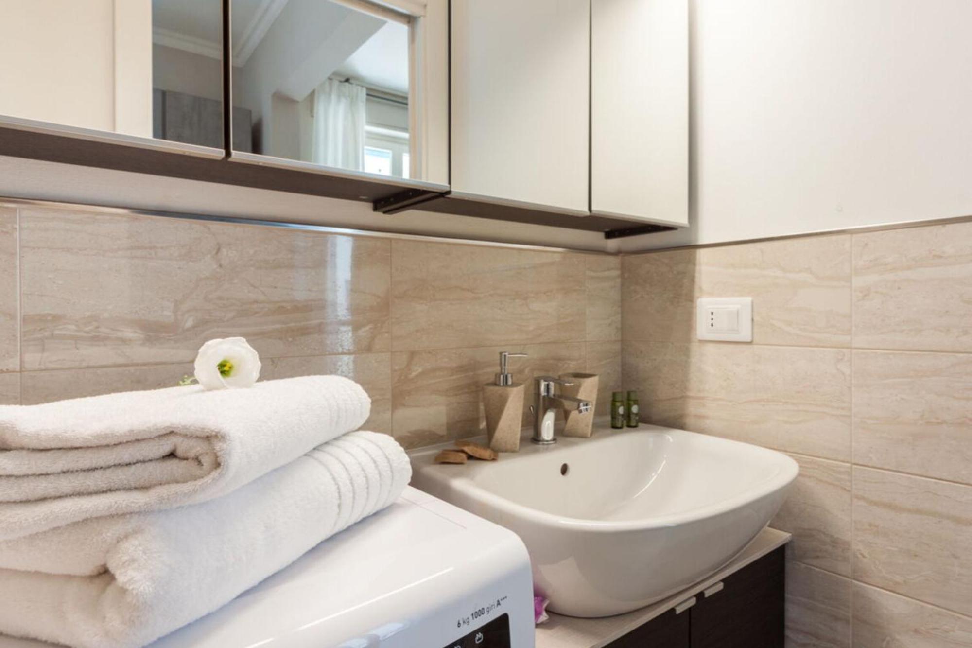 Italian Experience-Lungarno Suite Apartment Флоренция Экстерьер фото